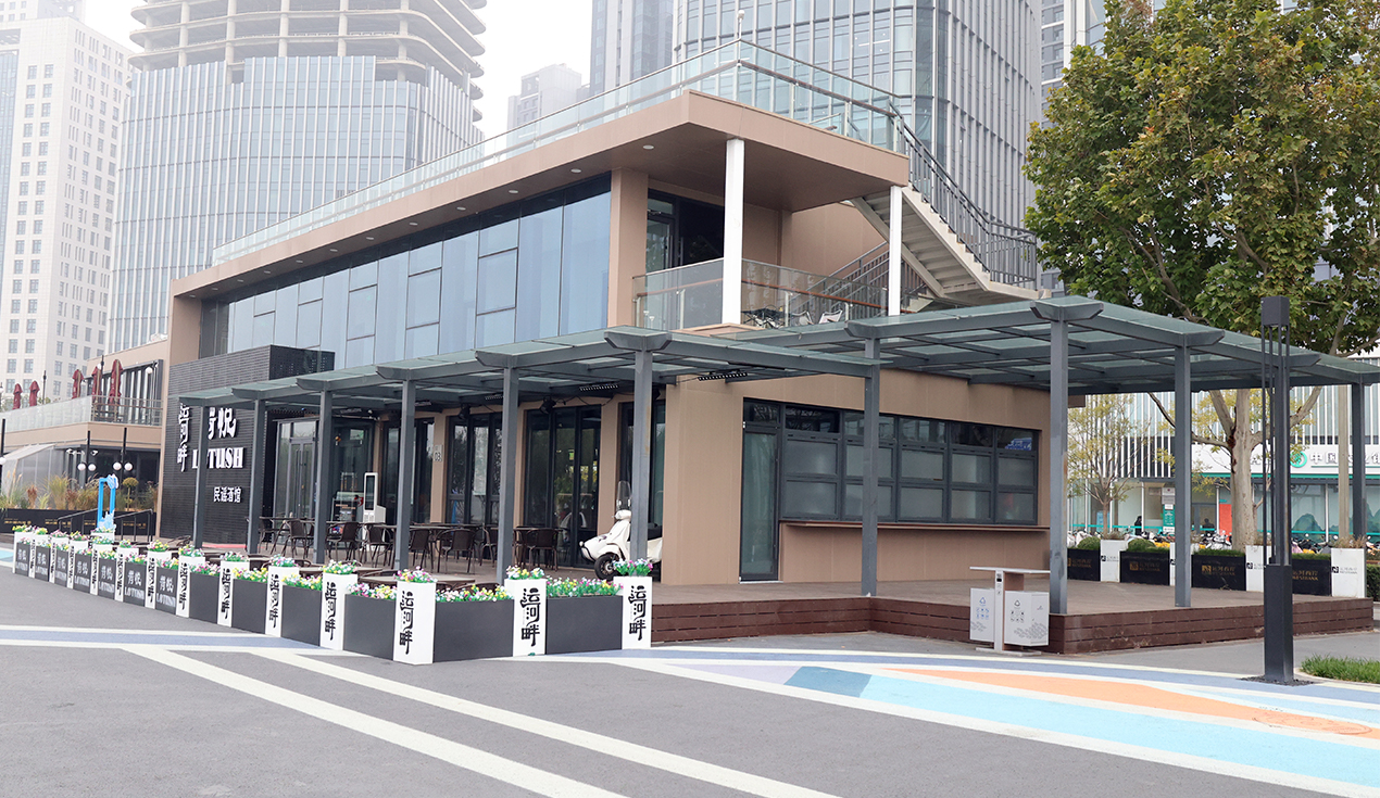 Beijing Tongzhou Canal West Bank 5A Scenic Area Commercial Project