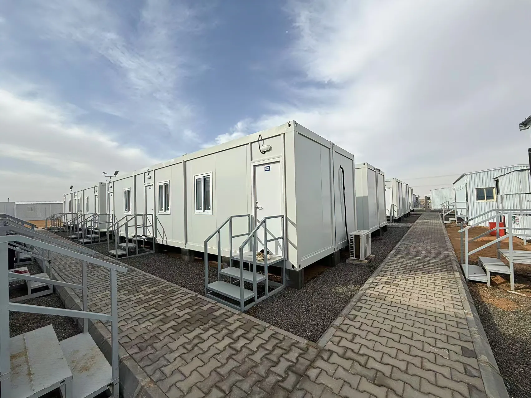 Climate-Ready Modular Camp Solutions for Demanding Project Sites